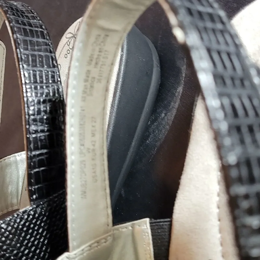 BRAND NEW MEMORY FOAM COLLECTION ANKLE VELCRO STRAP CLOSURE SANDAL